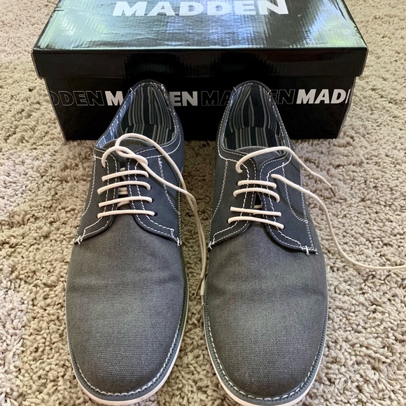 M-Taro Steve Madden men’s Oxford shoe - Picture 3 of 5
